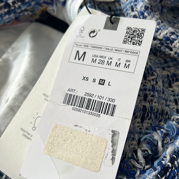 BNWT Zara tweed pinafore mini dress
2592/101 size medium - Picture 7 of 8